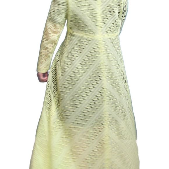 Yellow vintage cut out duster maxi length with front snaps and bow with collar - Picture 10 of 15